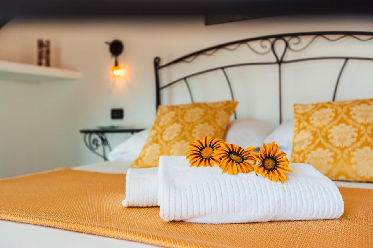 Roccia Fiorita Hotel Furore Luaran gambar